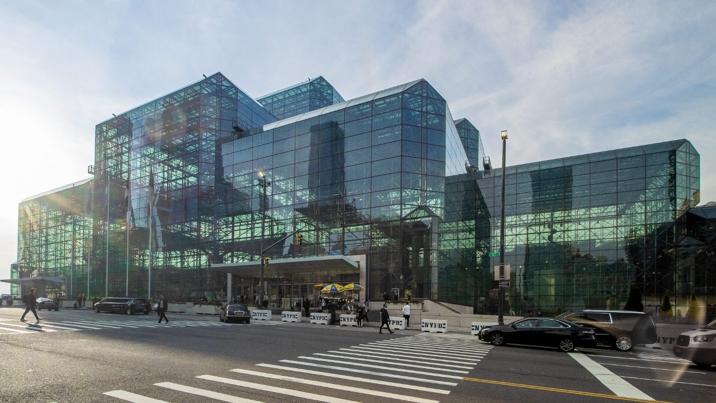 Javits Center - Full Front (49052081016)